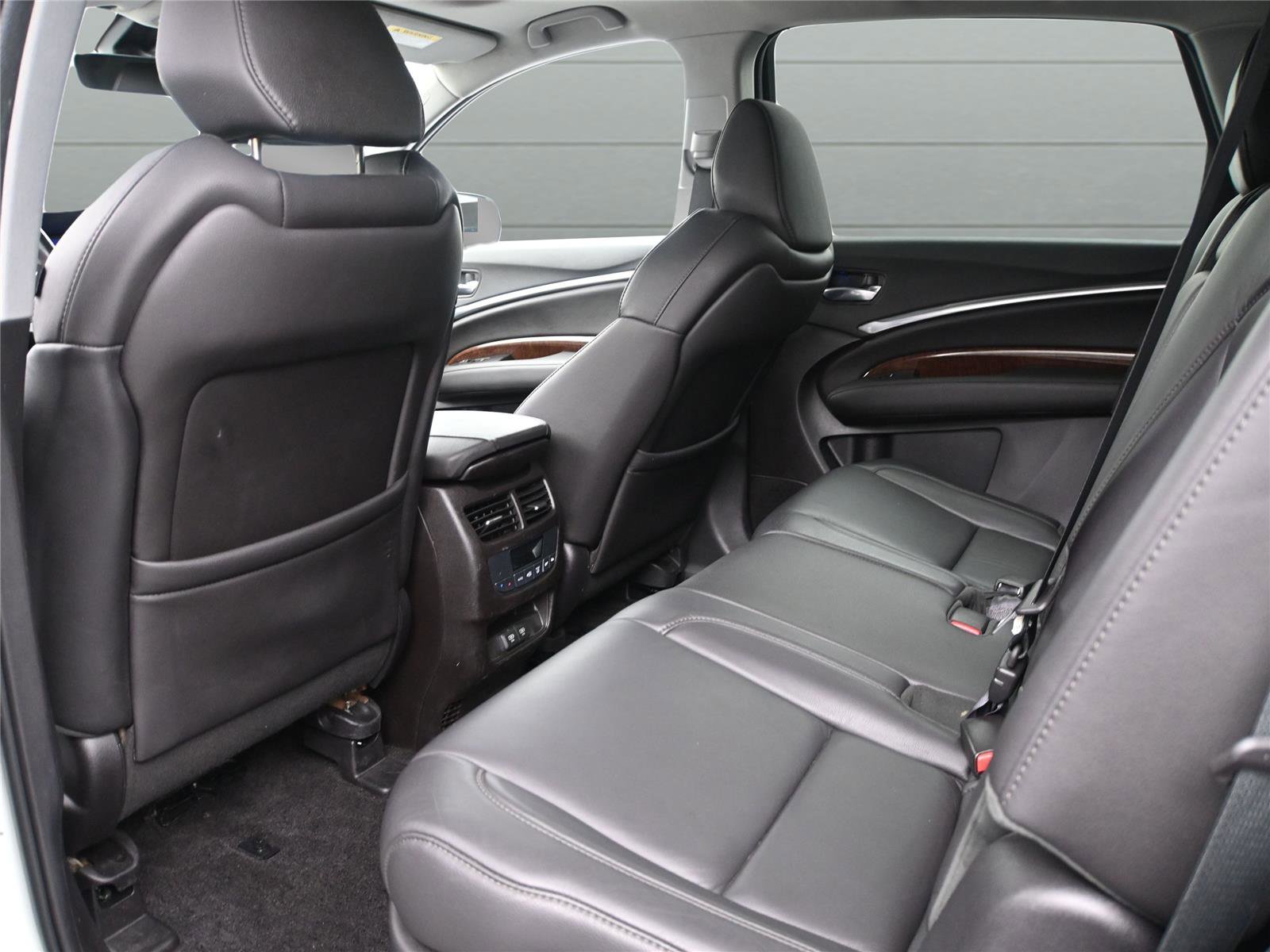 Used 2017 Acura MDX SH-AWD w/ Technology Package image 10