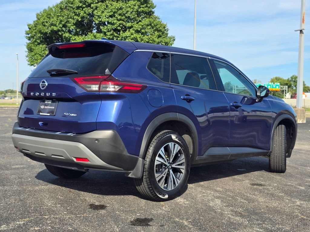 Used 2021 Nissan Rogue SV AWD/4WD image 15