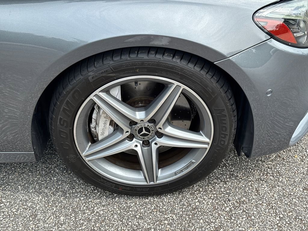 Used 2019 Mercedes-Benz E 300 image 12