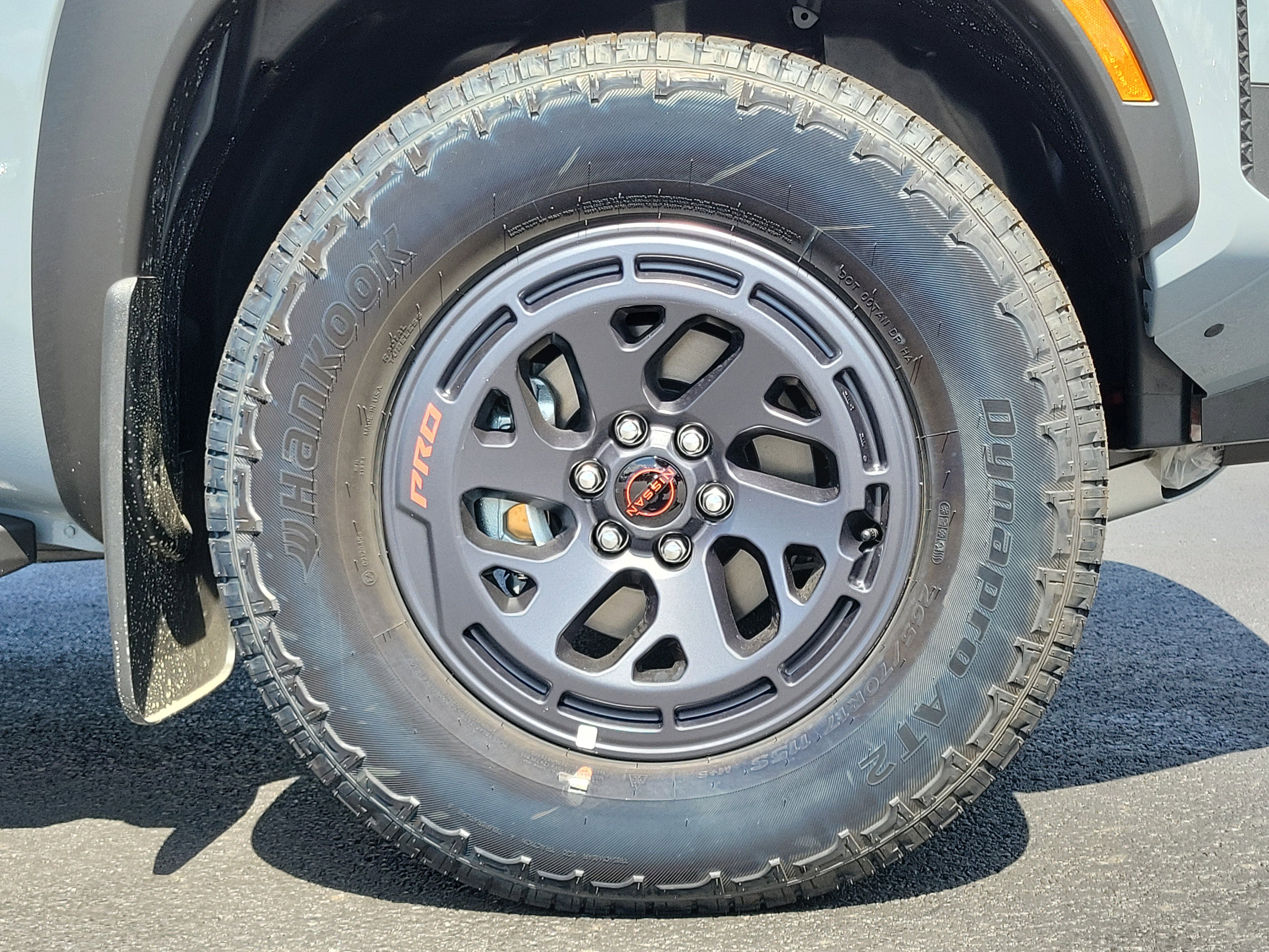New 2025 Nissan Frontier PRO-4X AWD/4WD image 5