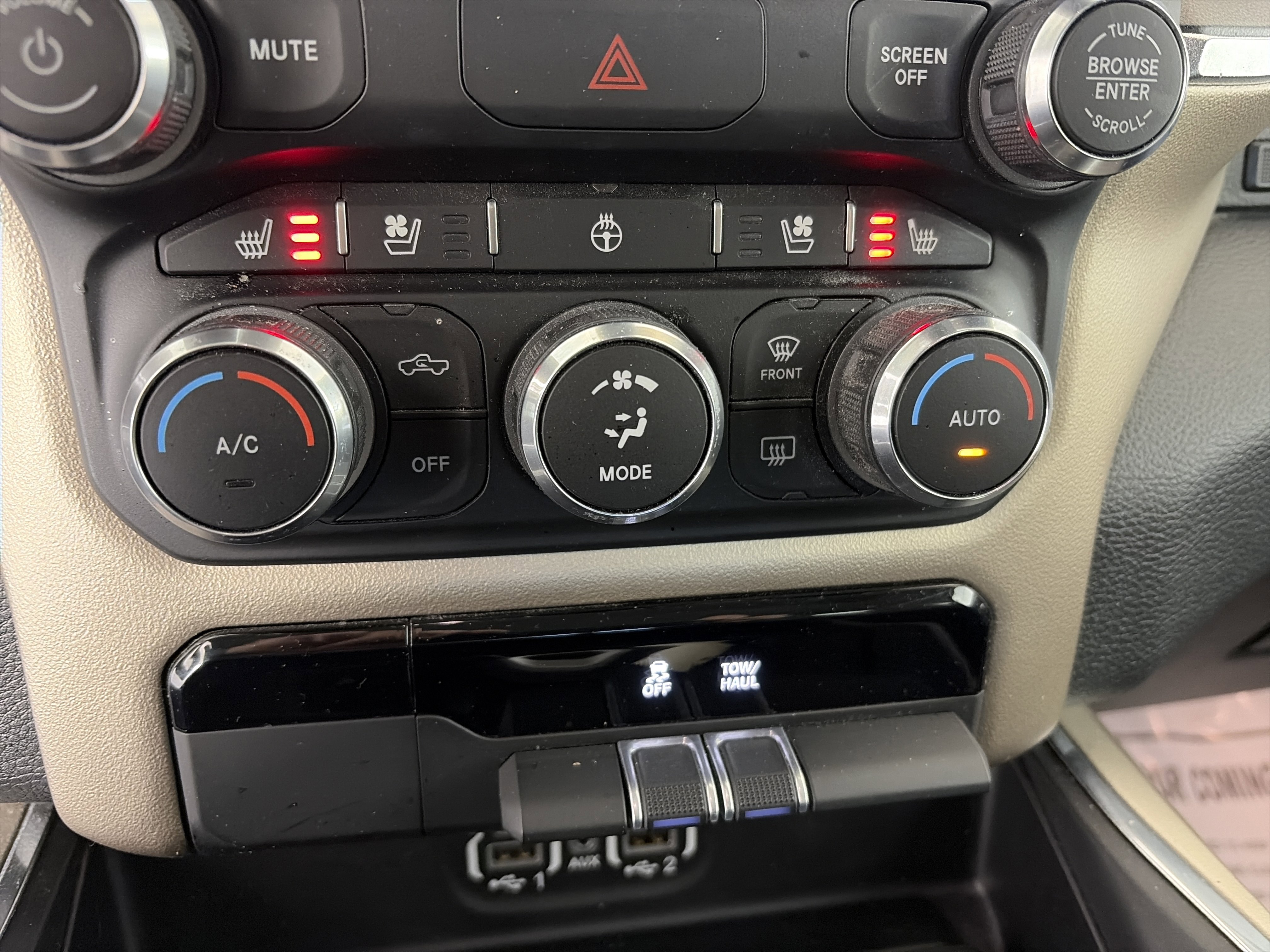 Used 2022 RAM 1500 Laramie image 24
