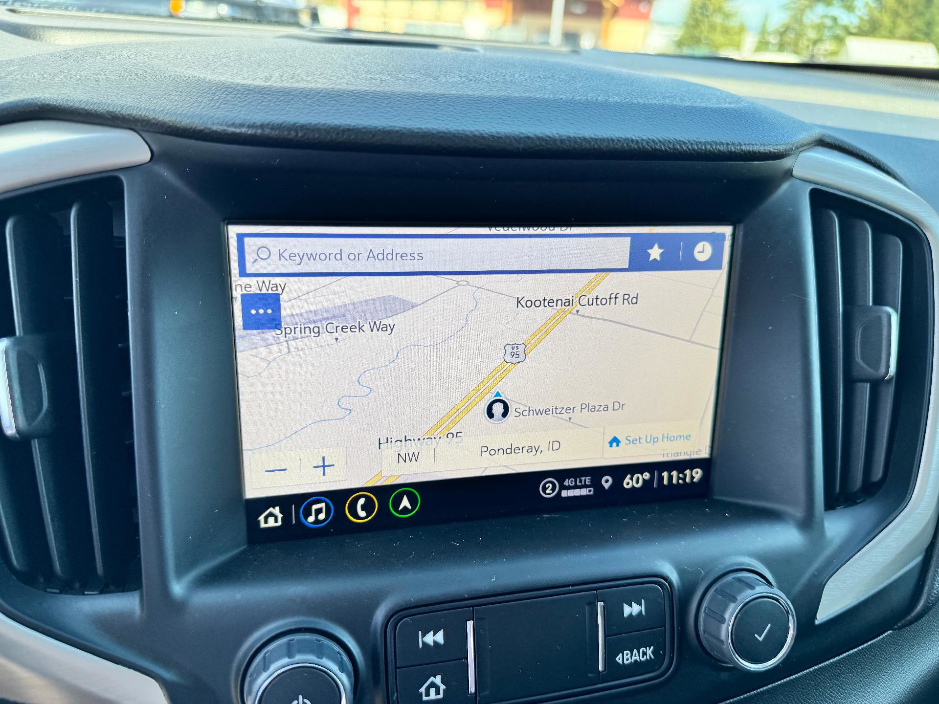 Used 2024 GMC Terrain Denali w/ Denali Premium Package AWD/4WD image 35