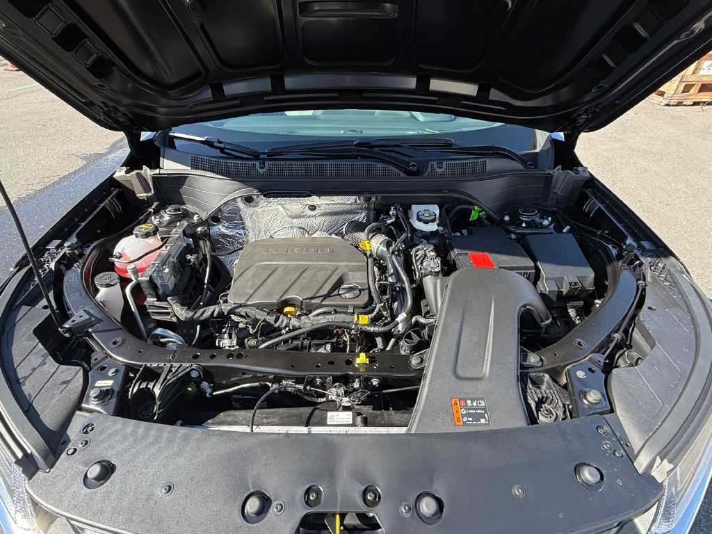 New 2026 Chevrolet Trax LS w/ LS Convenience Package FWD image 25