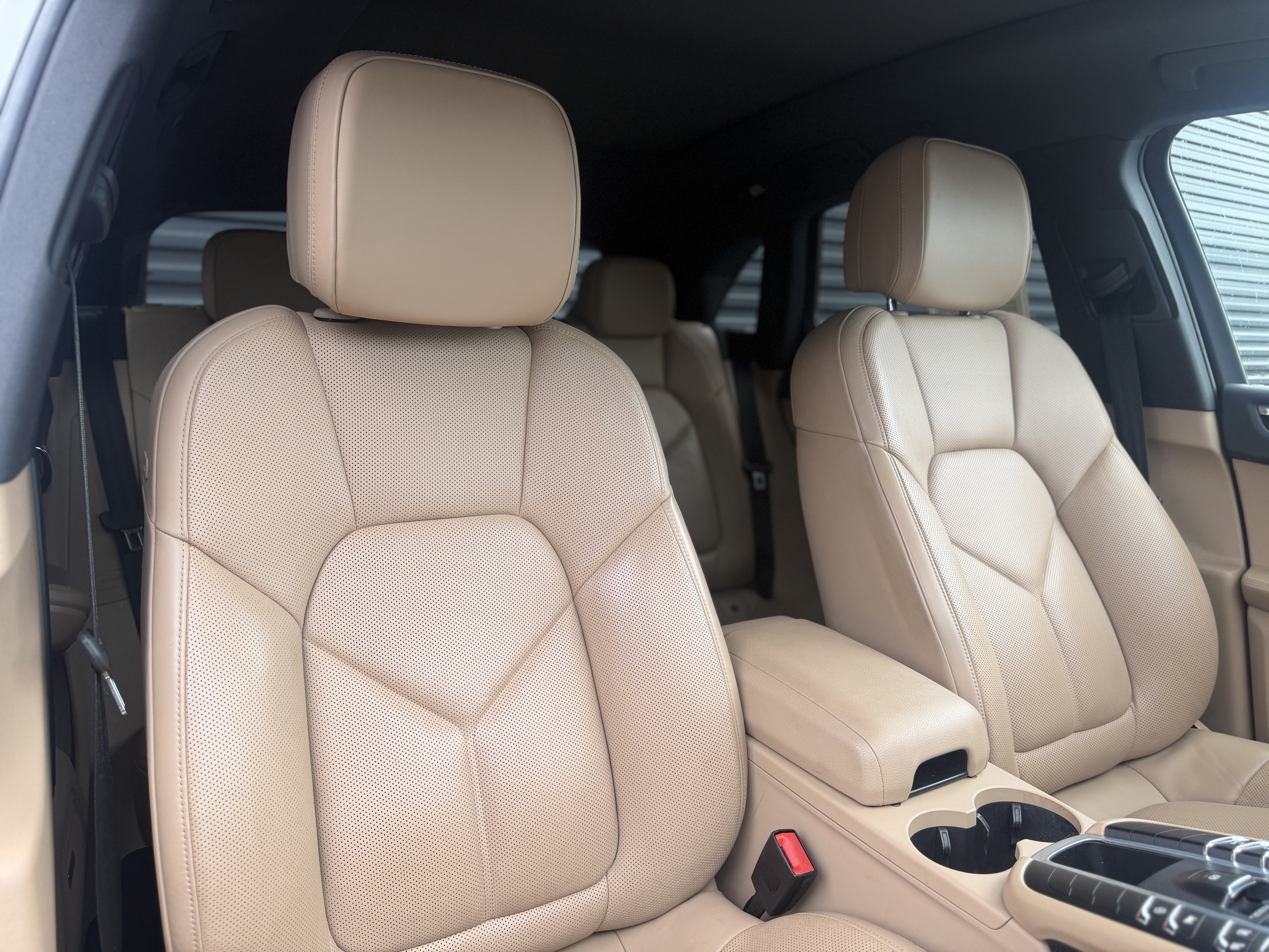 Used 2019 Porsche Macan S AWD/4WD image 19