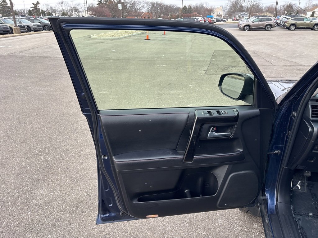 Used 2021 Toyota 4Runner Venture image 20