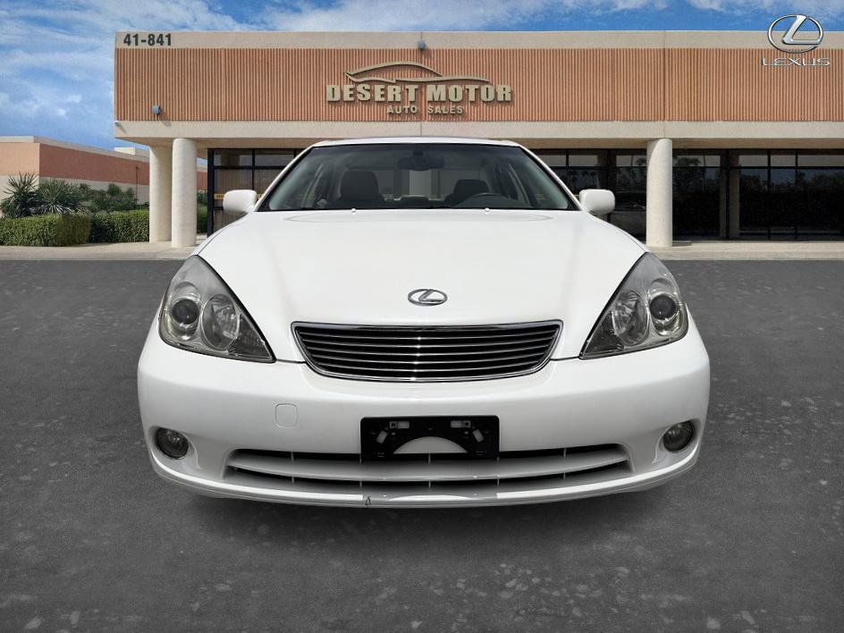 Used 2005 Lexus ES 330 FWD image 2
