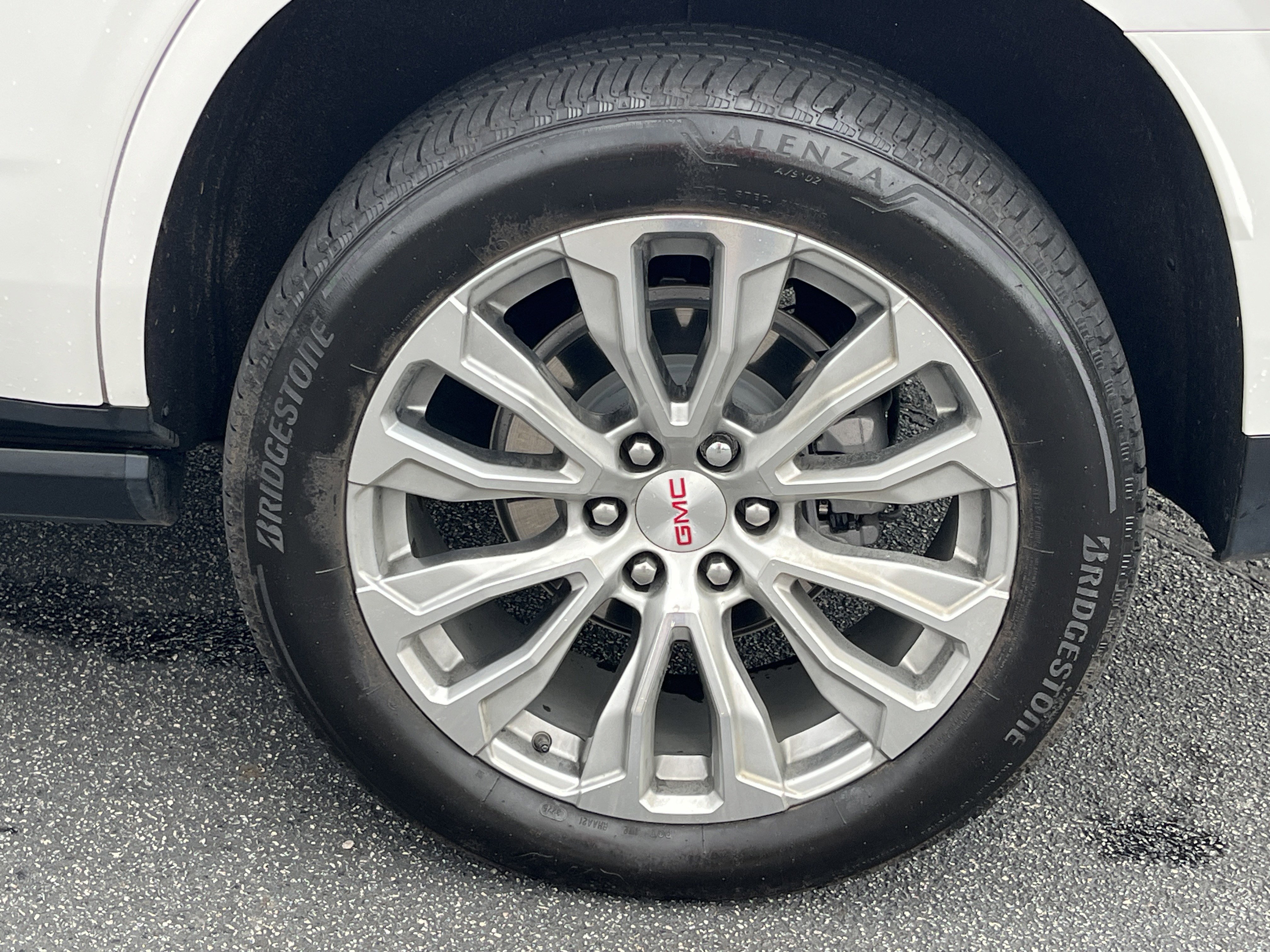 Used 2023 GMC Yukon Denali w/ Max Trailering Package image 32