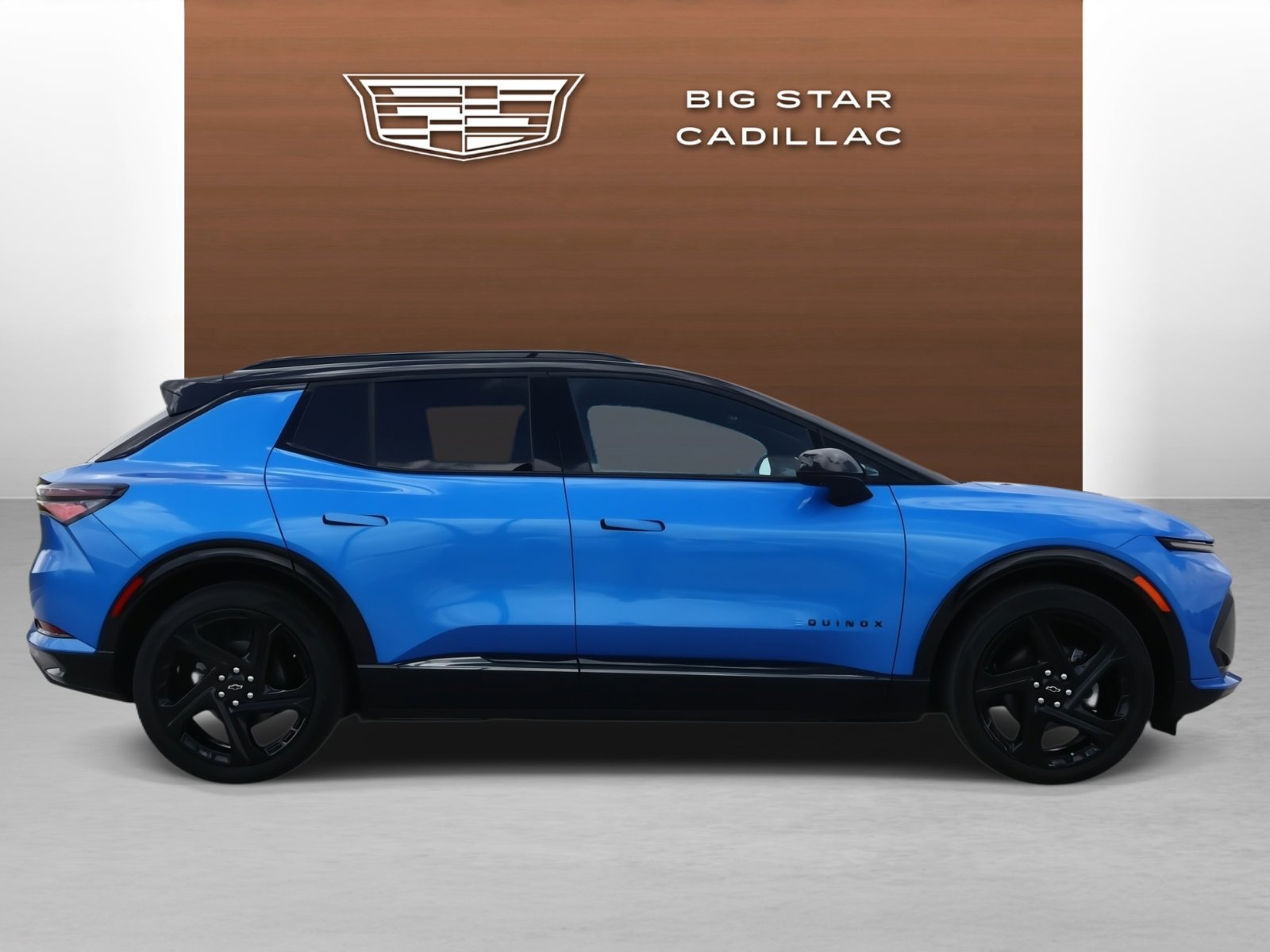 Used 2025 Chevrolet Equinox EV RS image 6