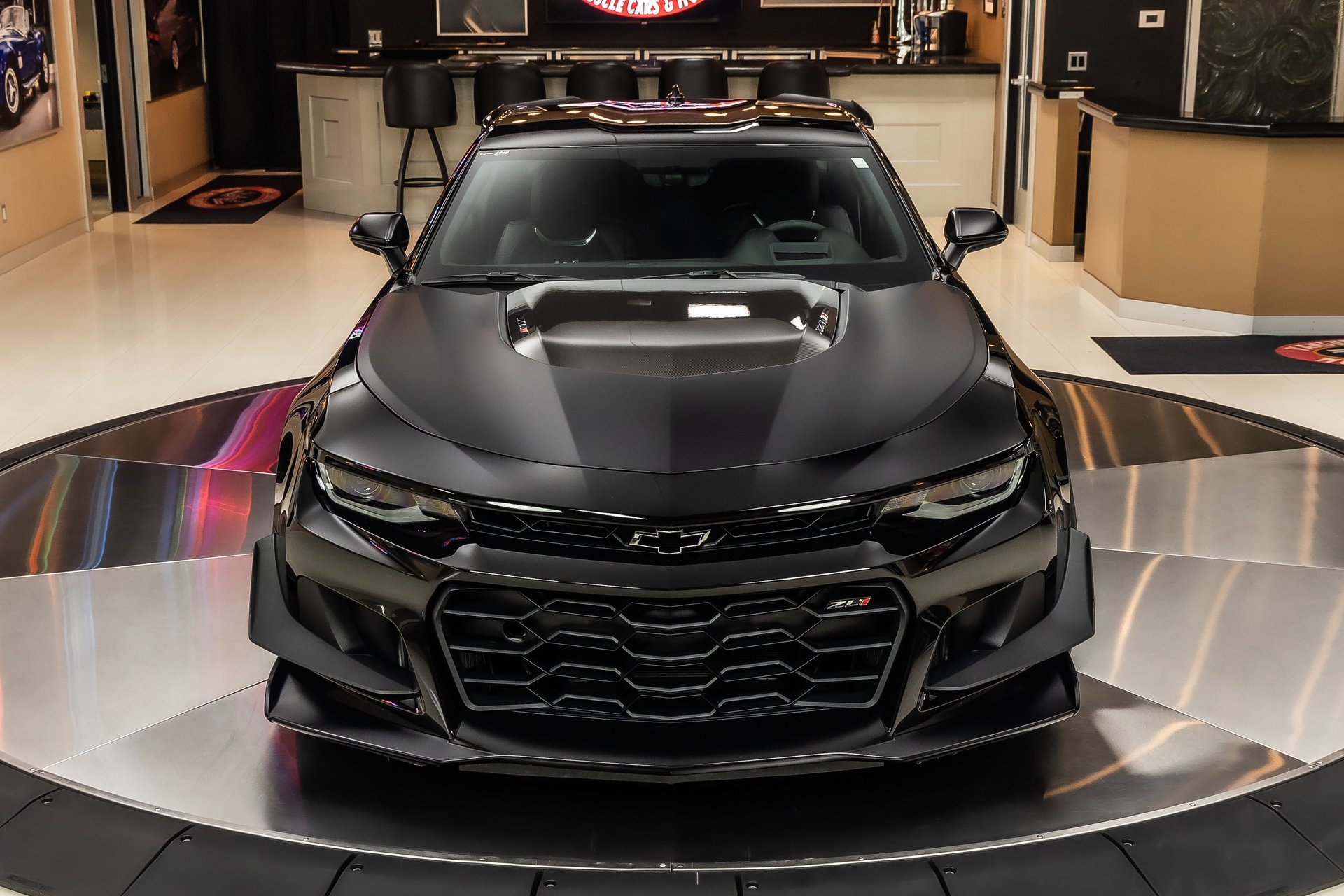 Used 2022 Chevrolet Camaro ZL1 image 8