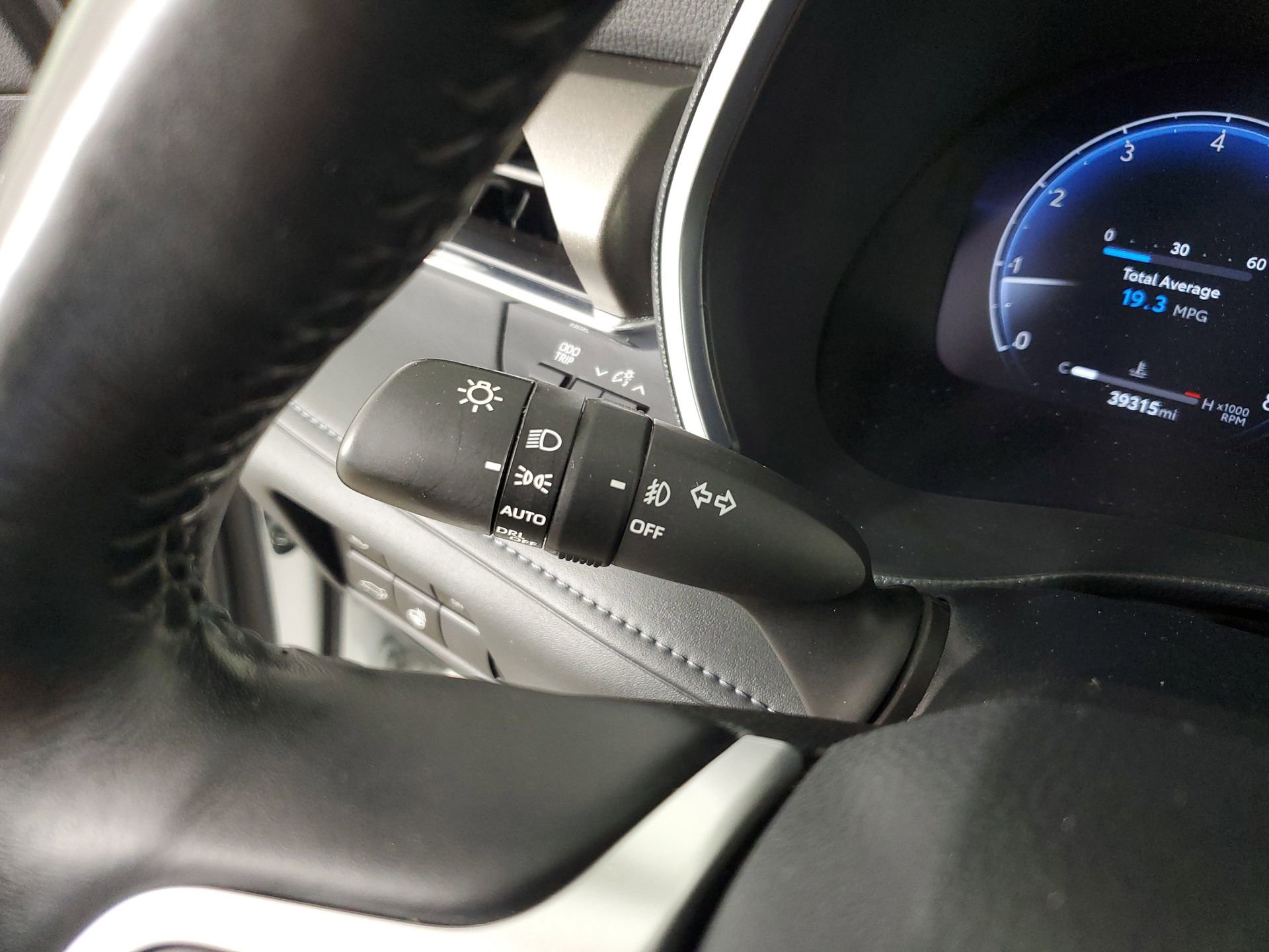 Used 2023 Toyota Highlander Limited image 39