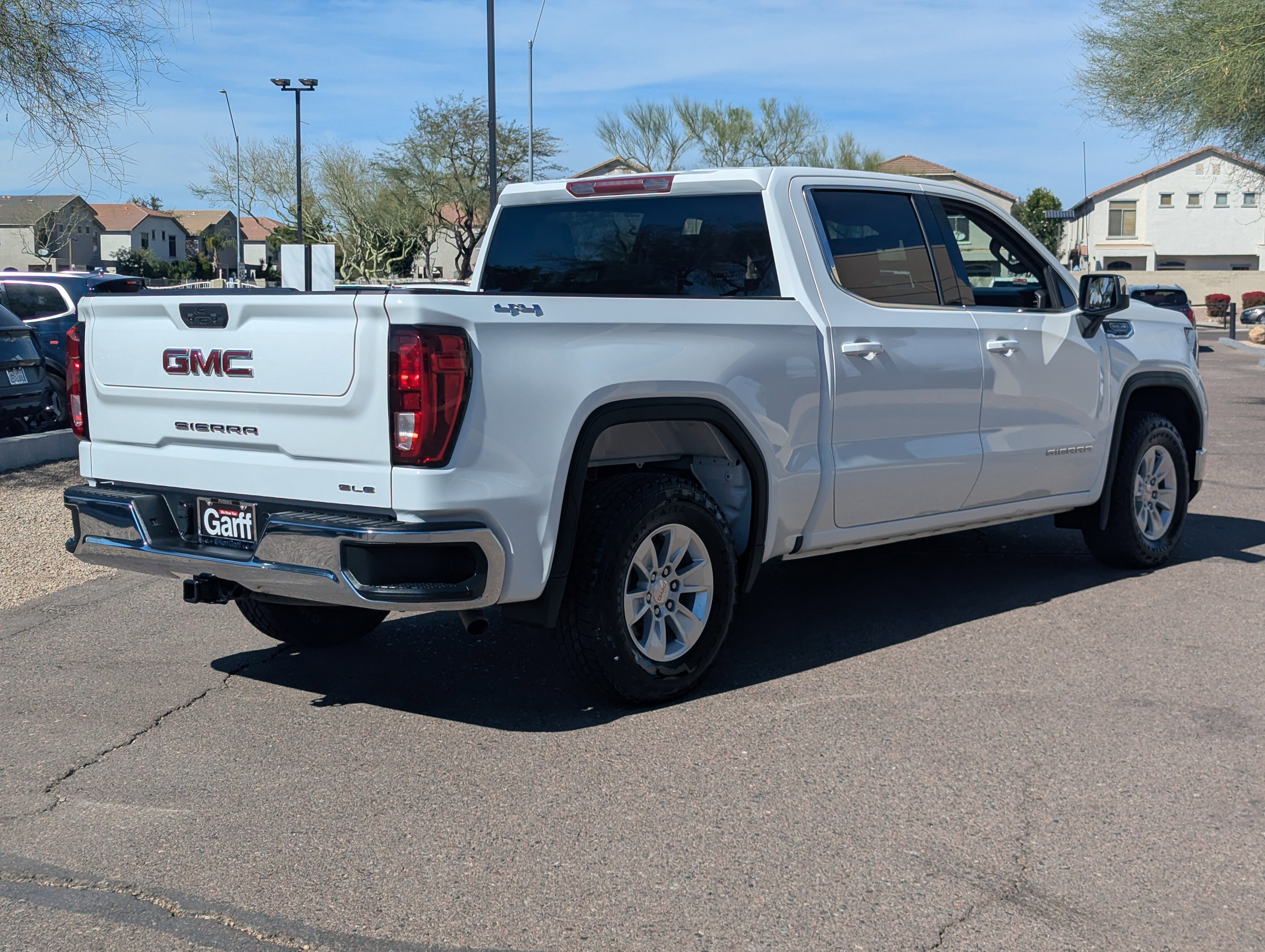 Used 2023 GMC Sierra 1500 SLE image 5
