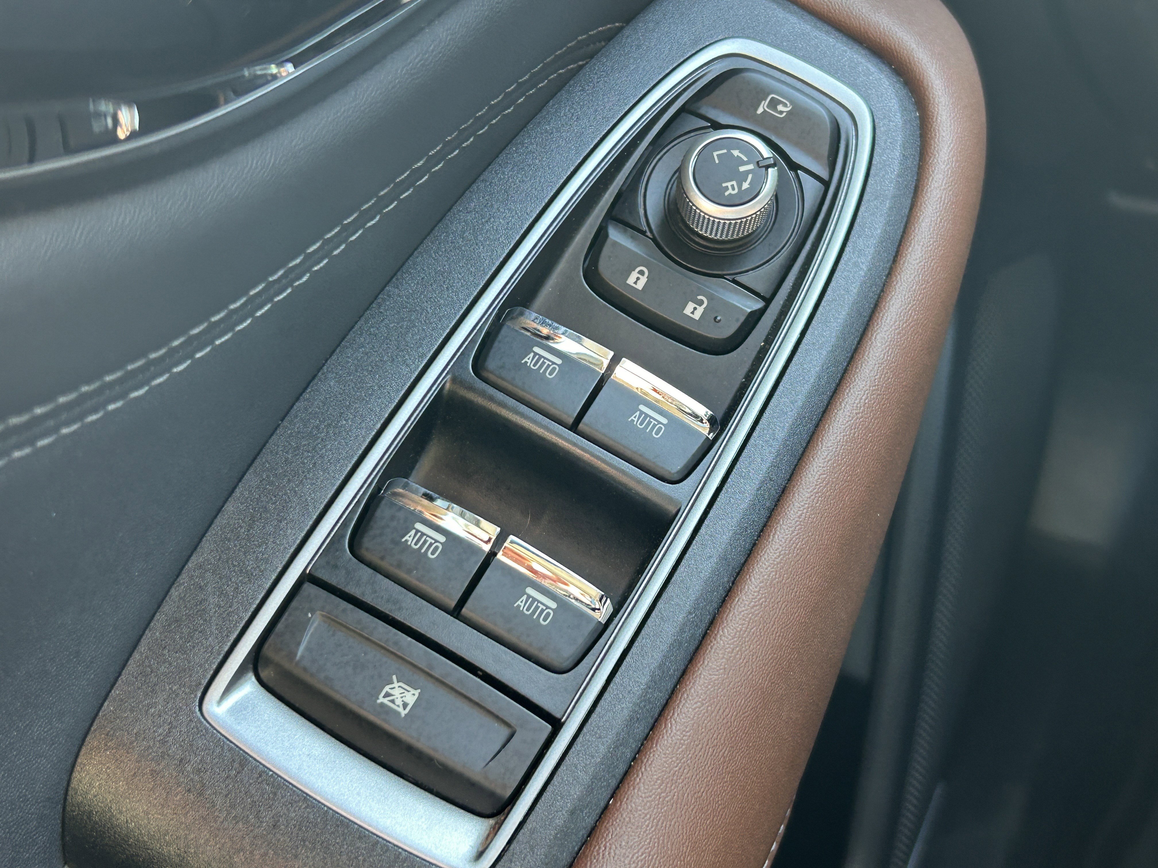 Used 2021 Subaru Outback Touring XT image 18