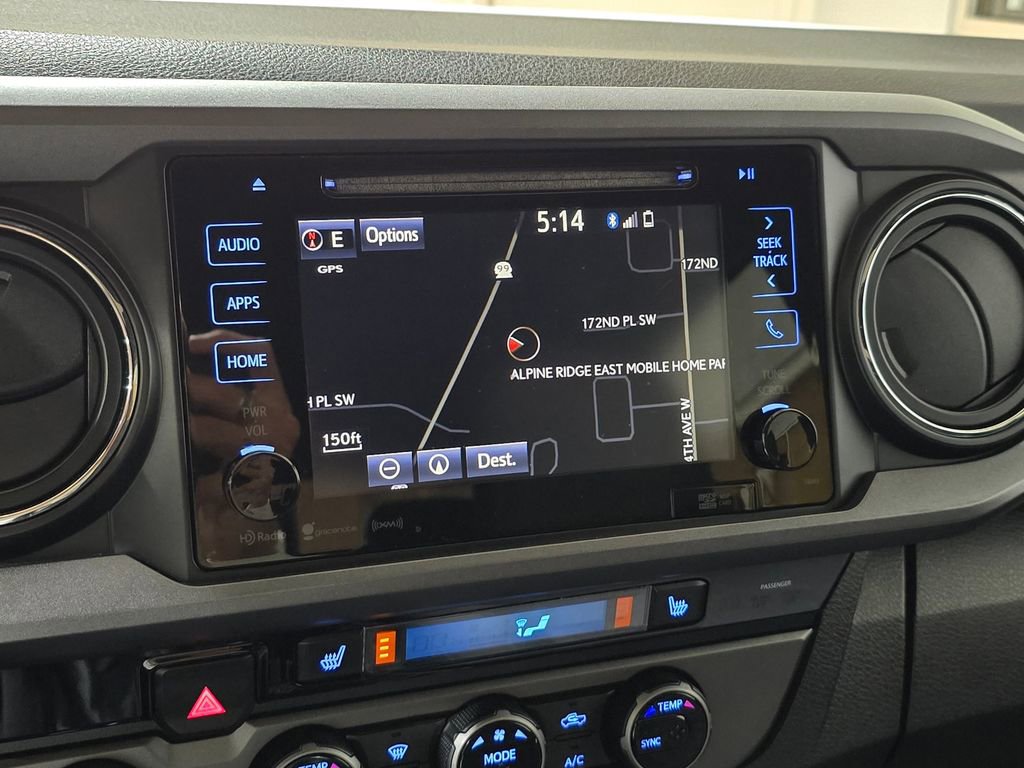 Used 2016 Toyota Tacoma TRD Off-Road image 14