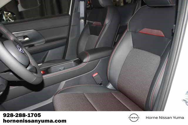 New 2026 Nissan Kicks SR image 4