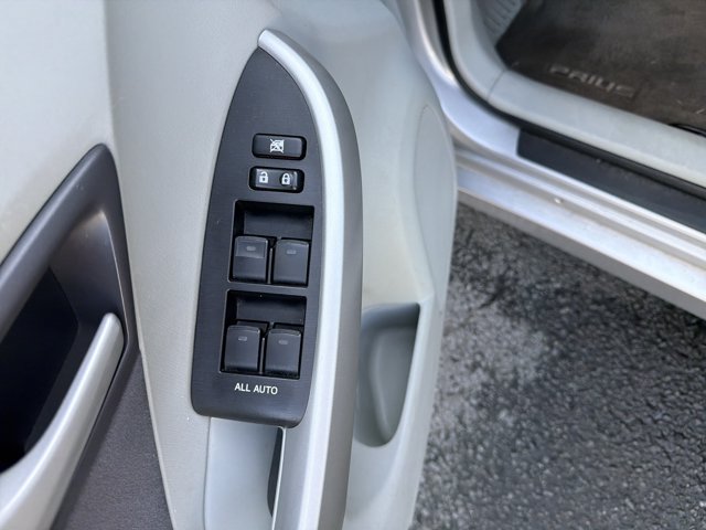 Used 2010 Toyota Prius Two FWD image 11
