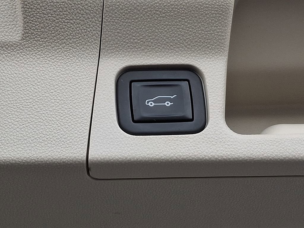 Certified 2021 GMC Acadia Denali image 34