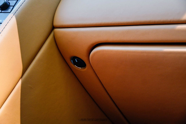 Used 2008 Aston Martin V8 Vantage Roadster RWD image 57