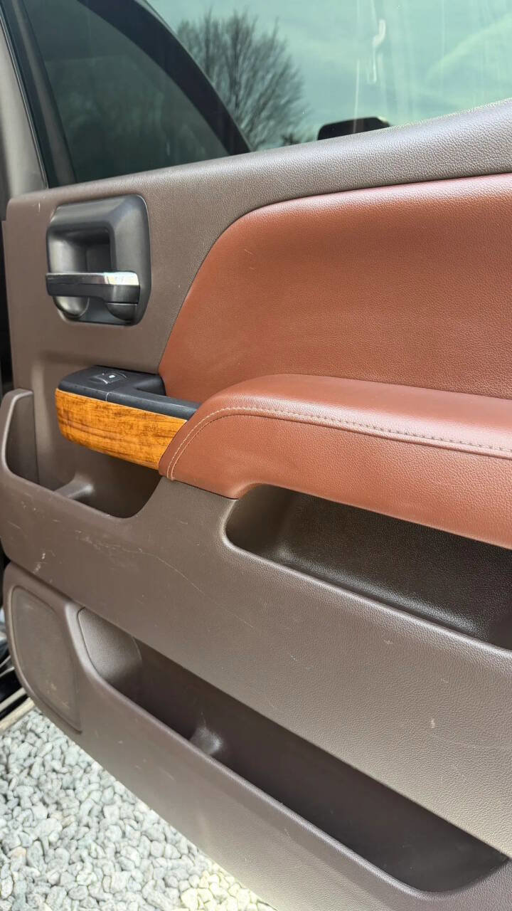 Used 2015 Chevrolet Silverado 3500 High Country w/ Duramax Plus Package image 24