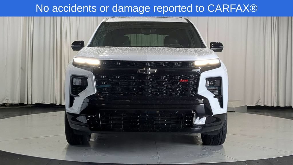 Used 2026 Chevrolet Traverse RS w/ LPO, Floor Liner Package AWD/4WD image 3