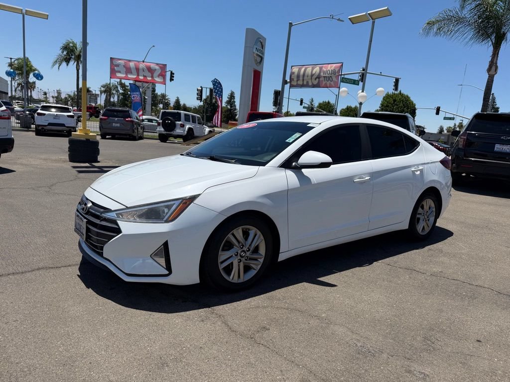 Used 2019 Hyundai Elantra SEL w/ Cargo Package FWD image 3