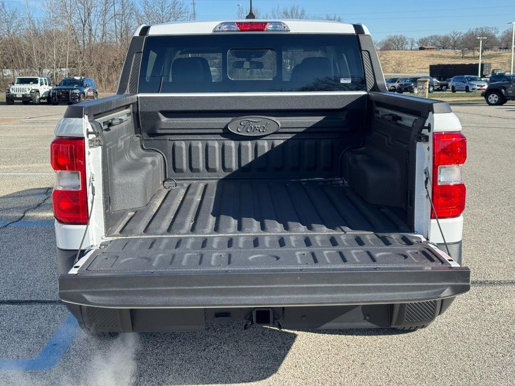 Used 2024 Ford Maverick Lariat image 5