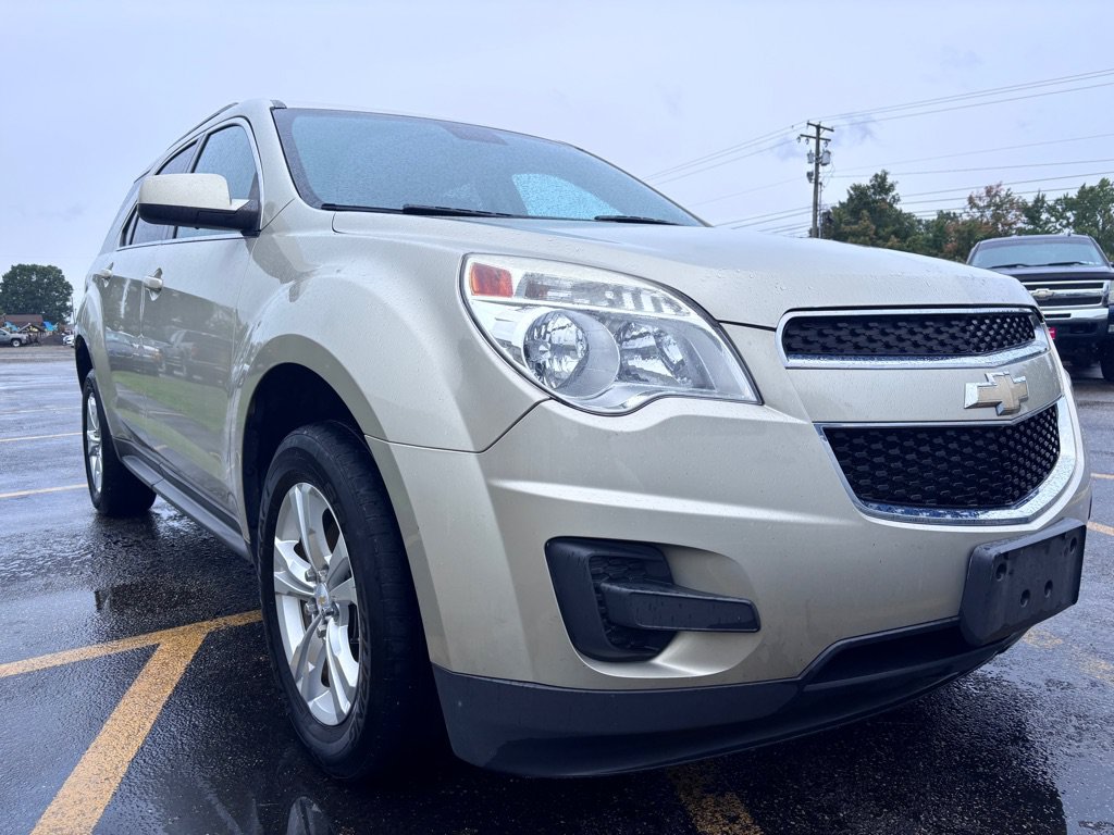 Used 2015 Chevrolet Equinox LT w/ Driver Convenience Package AWD/4WD image 4