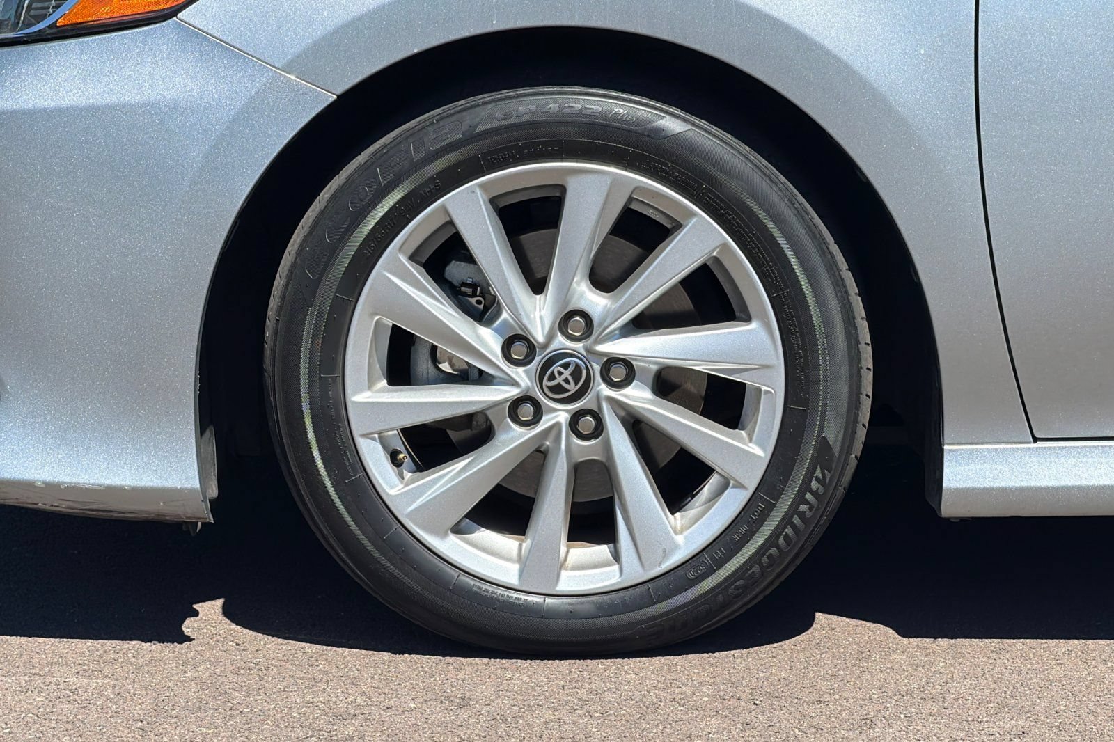 Used 2021 Toyota Camry LE w/ Cold Weather Package FWD image 23