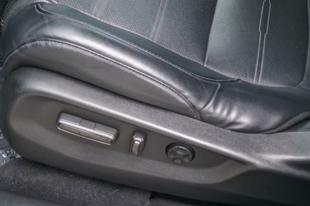 Used 2022 Honda CR-V Touring image 19