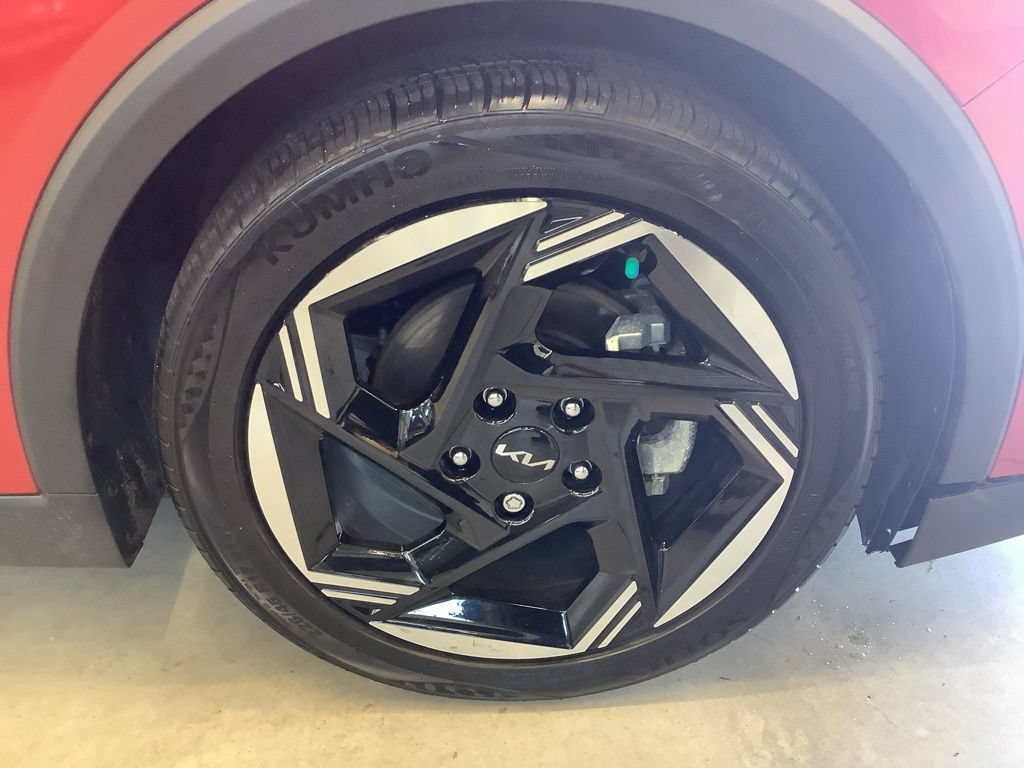Certified 2025 Kia K4 EX FWD image 24