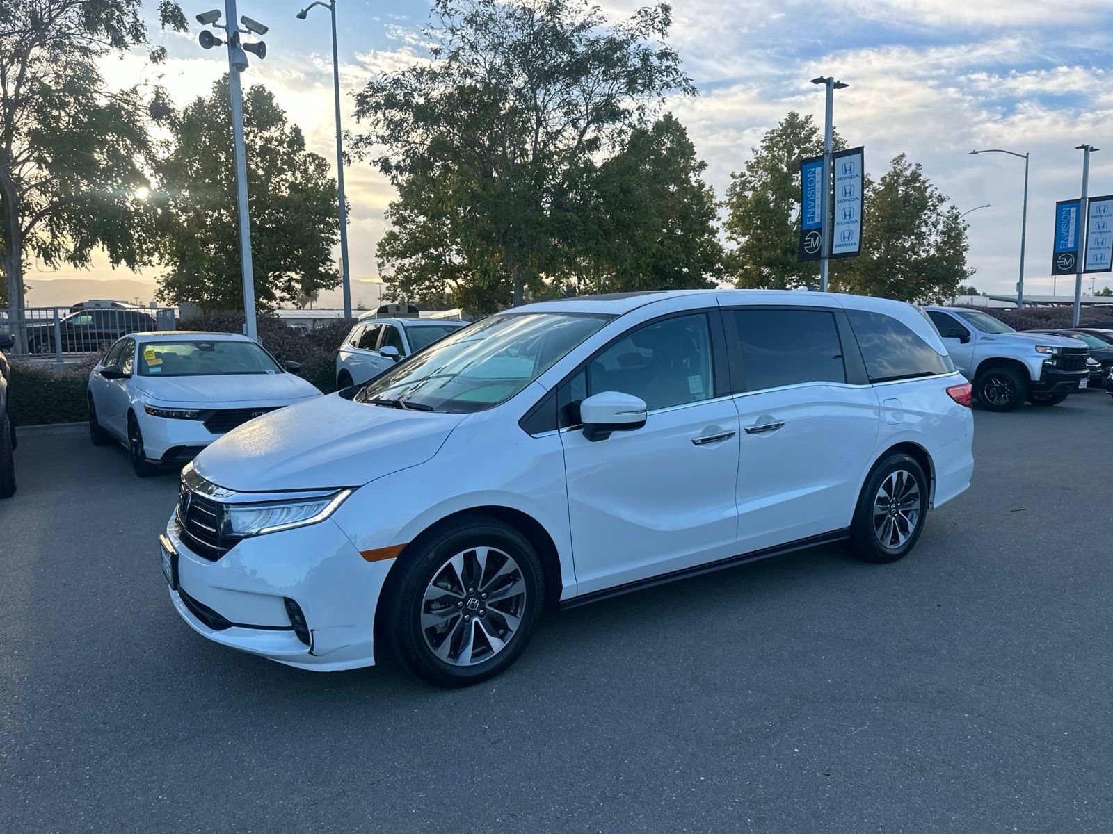 Used 2023 Honda Odyssey EX-L image 5