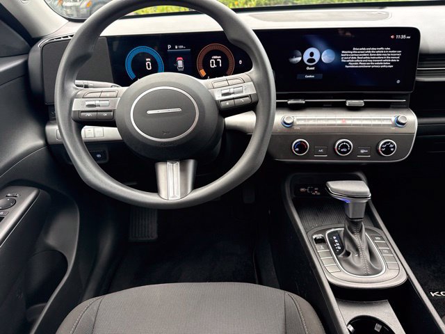 Used 2025 Hyundai Kona SE AWD/4WD image 22