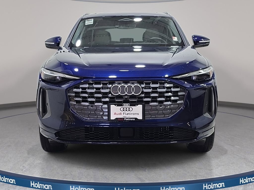 Used 2025 Audi Q5 Premium w/ Convenience Package AWD/4WD image 3