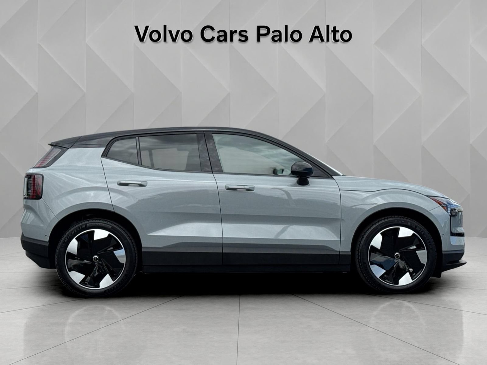 Certified 2025 Volvo EX30 Ultra w/ Protection Package Premier AWD/4WD image 12