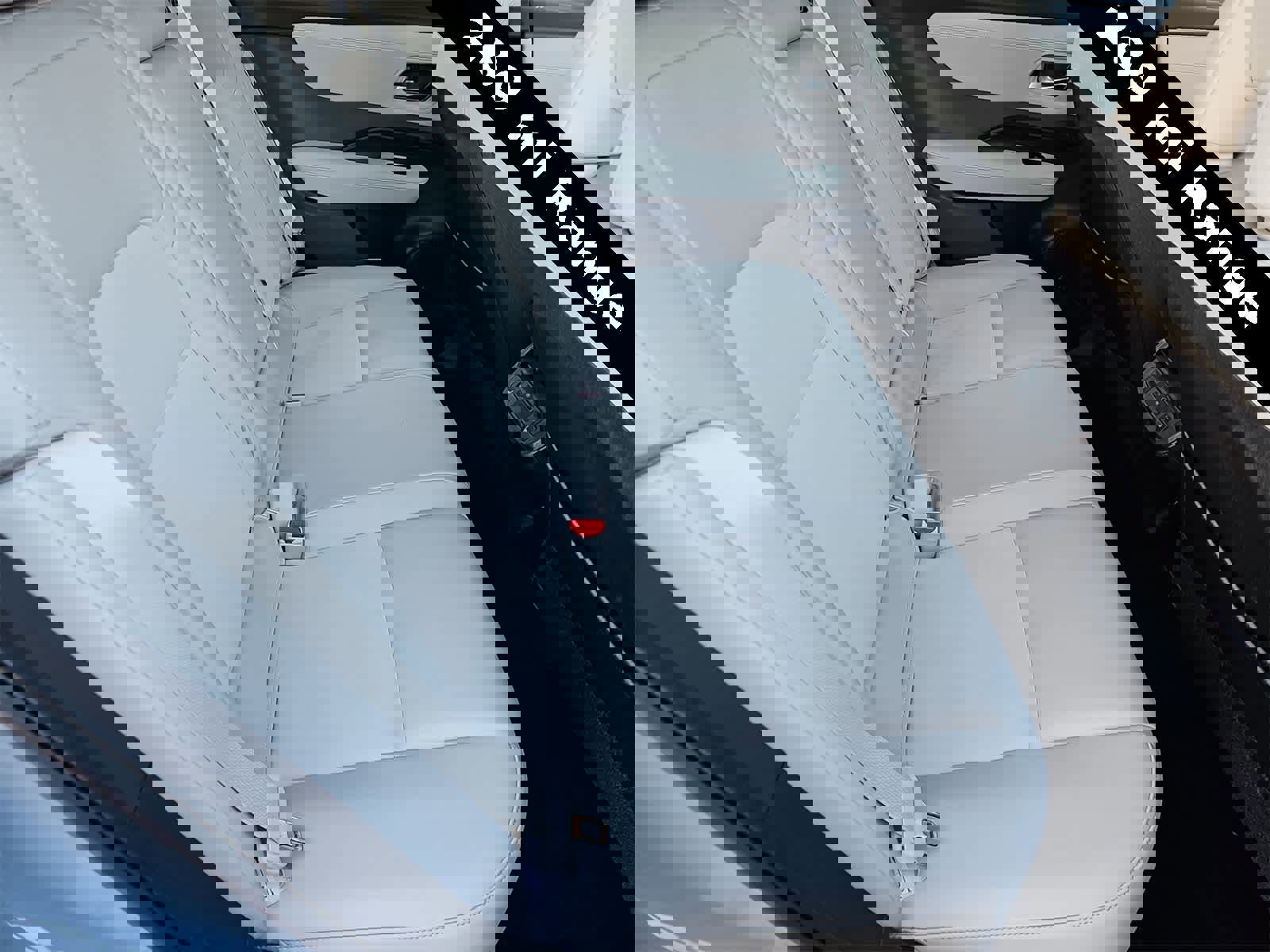 Used 2024 Nissan Ariya FWD image 17