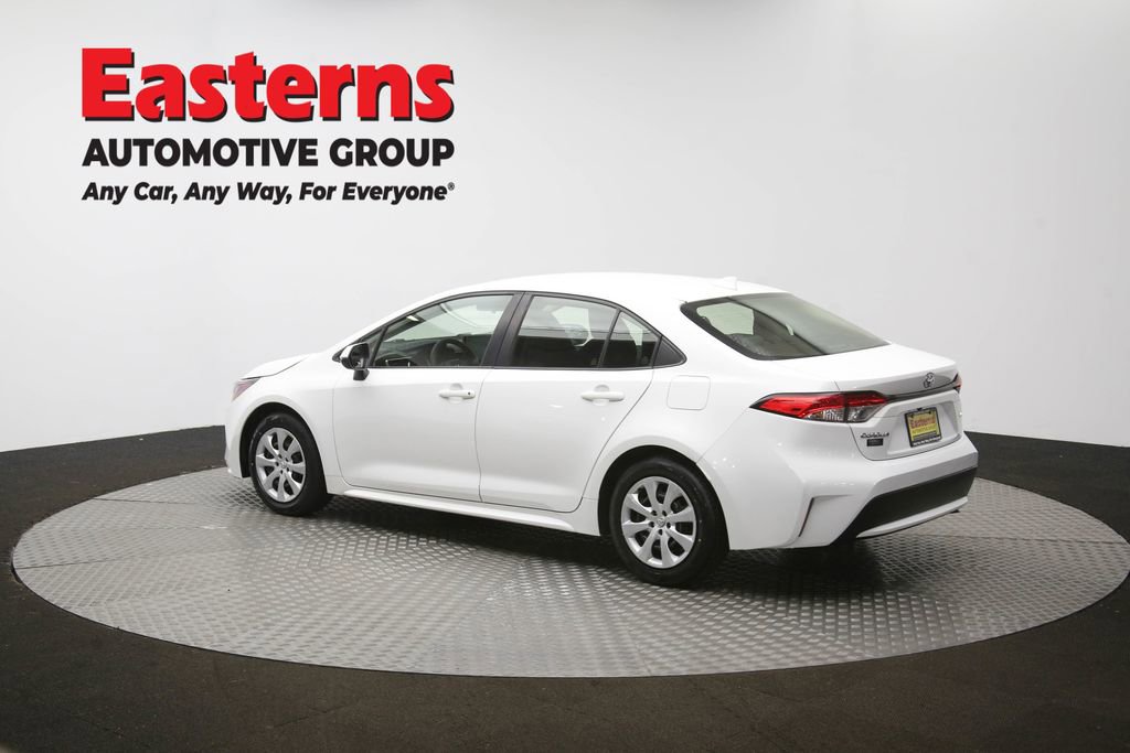 Used 2022 Toyota Corolla LE image 62