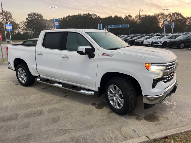 New 2026 Chevrolet Silverado 1500 LTZ w/ LTZ Premium Package image 14