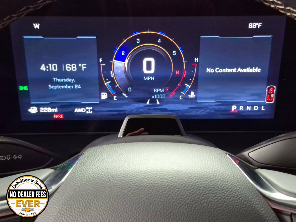 New 2027 Chevrolet Traverse Z71 w/ Enhanced Driving Package AWD/4WD image 14