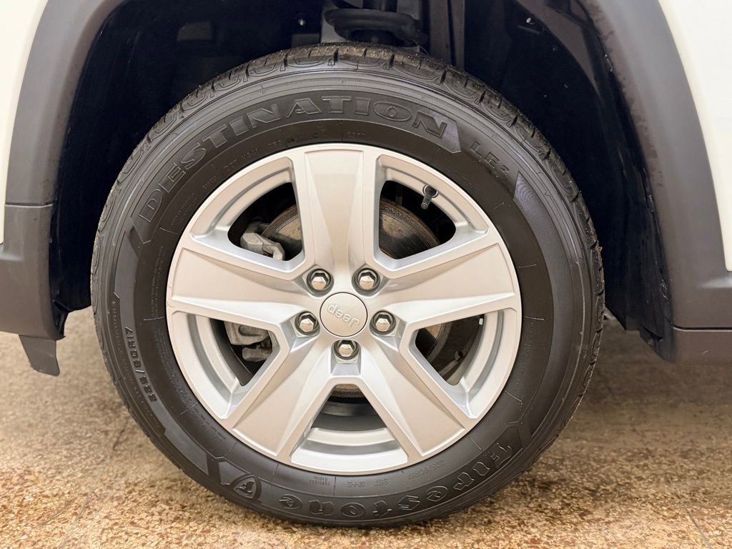 Used 2022 Jeep Compass Latitude w/ Convenience Group image 24