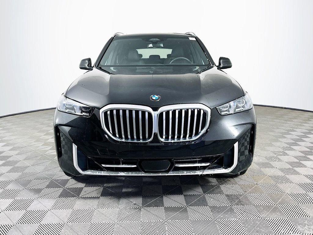 Used 2025 BMW X5 xDrive40i w/ Premium Package AWD/4WD image 3
