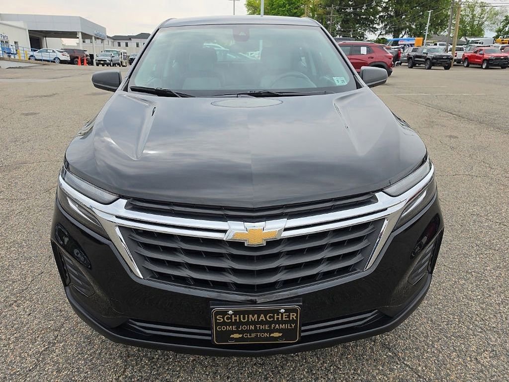 Used 2023 Chevrolet Equinox LS FWD image 8