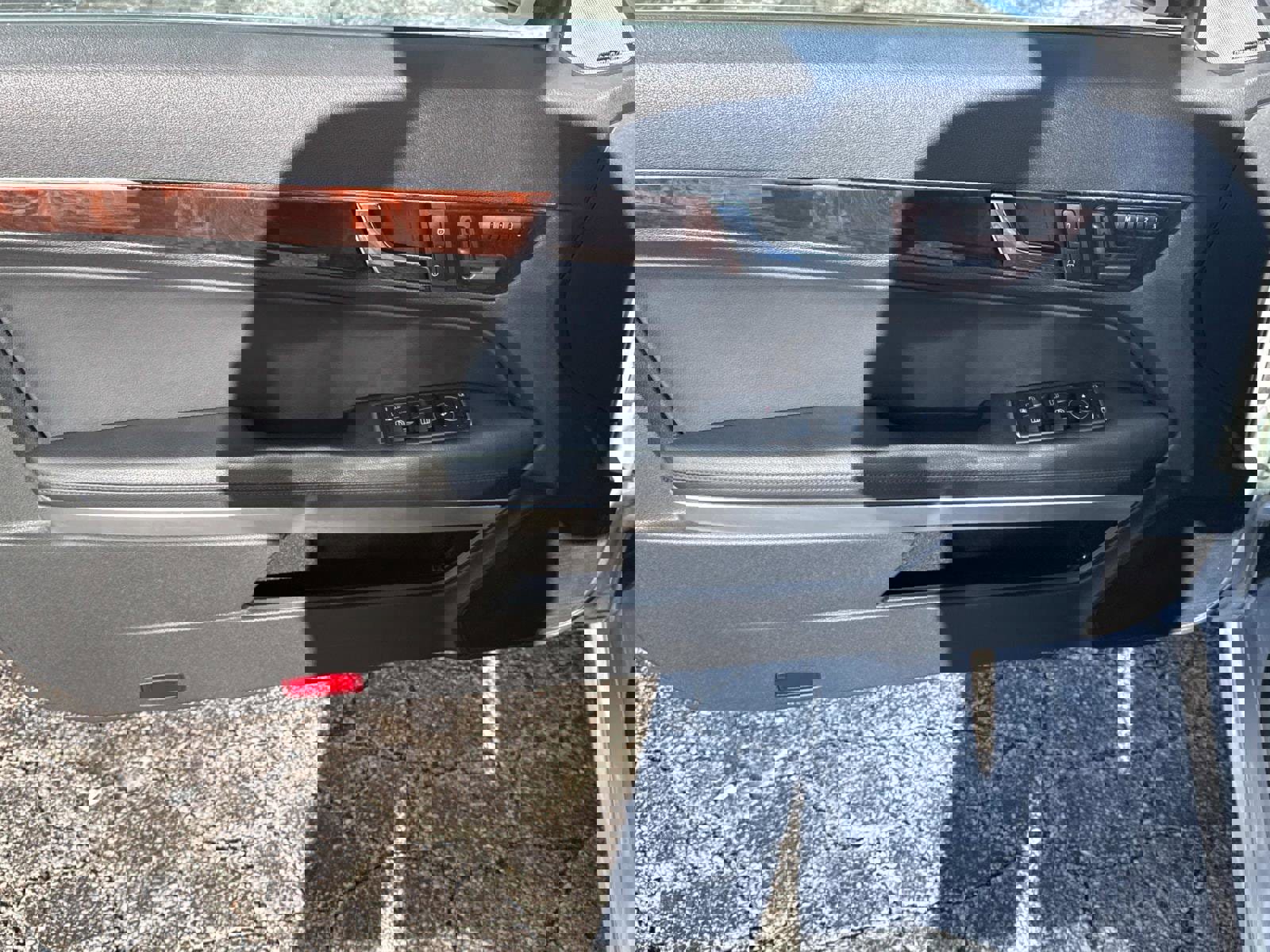 Used 2011 Mercedes-Benz E 550 E 550 image 11