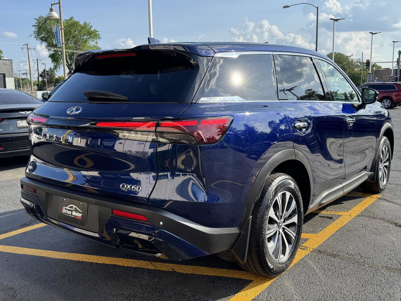 Used 2022 INFINITI QX60 Pure AWD/4WD image 17