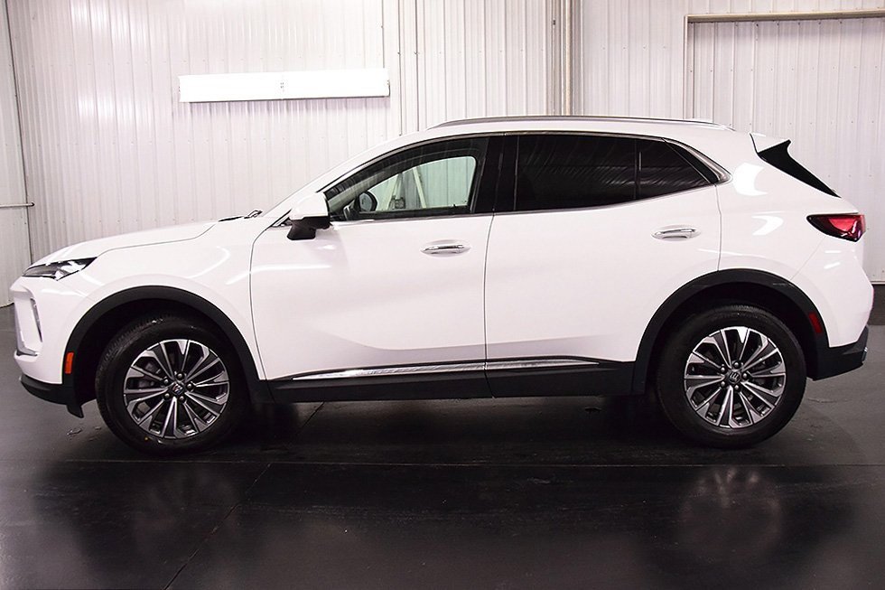 Used 2024 Buick Envision Preferred image 4