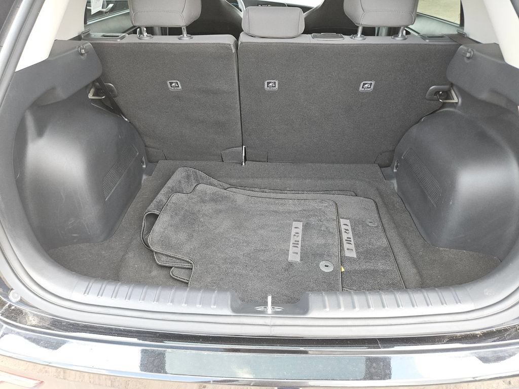 Used 2025 Kia Niro LX FWD image 24