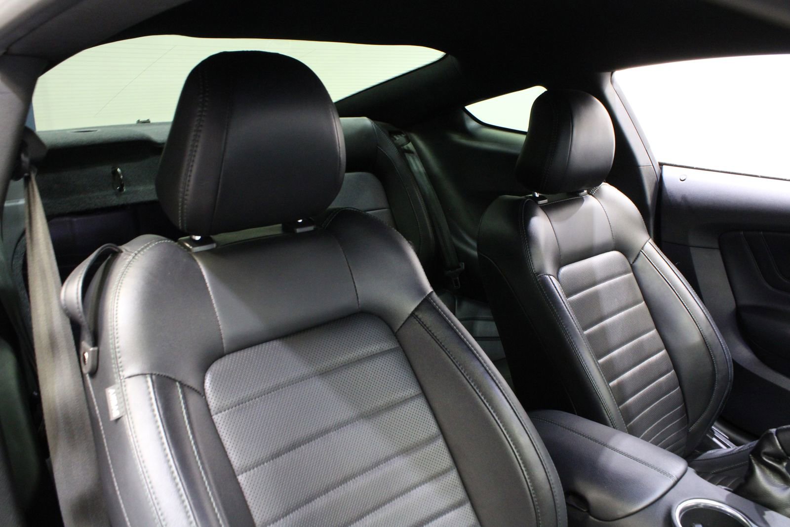 Used 2019 Ford Mustang Bullitt w/ Bullitt Electronics Package RWD image 35