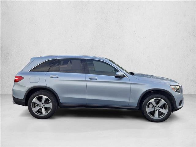 Used 2016 Mercedes-Benz GLC 300 4MATIC image 4