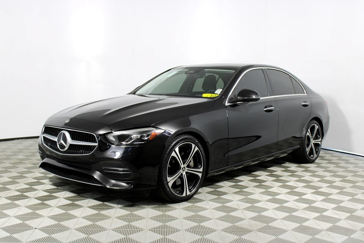 Used 2022 Mercedes-Benz C 300 Sedan image 5
