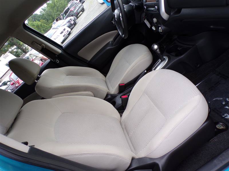 Used 2014 Nissan Versa Note SV FWD image 17