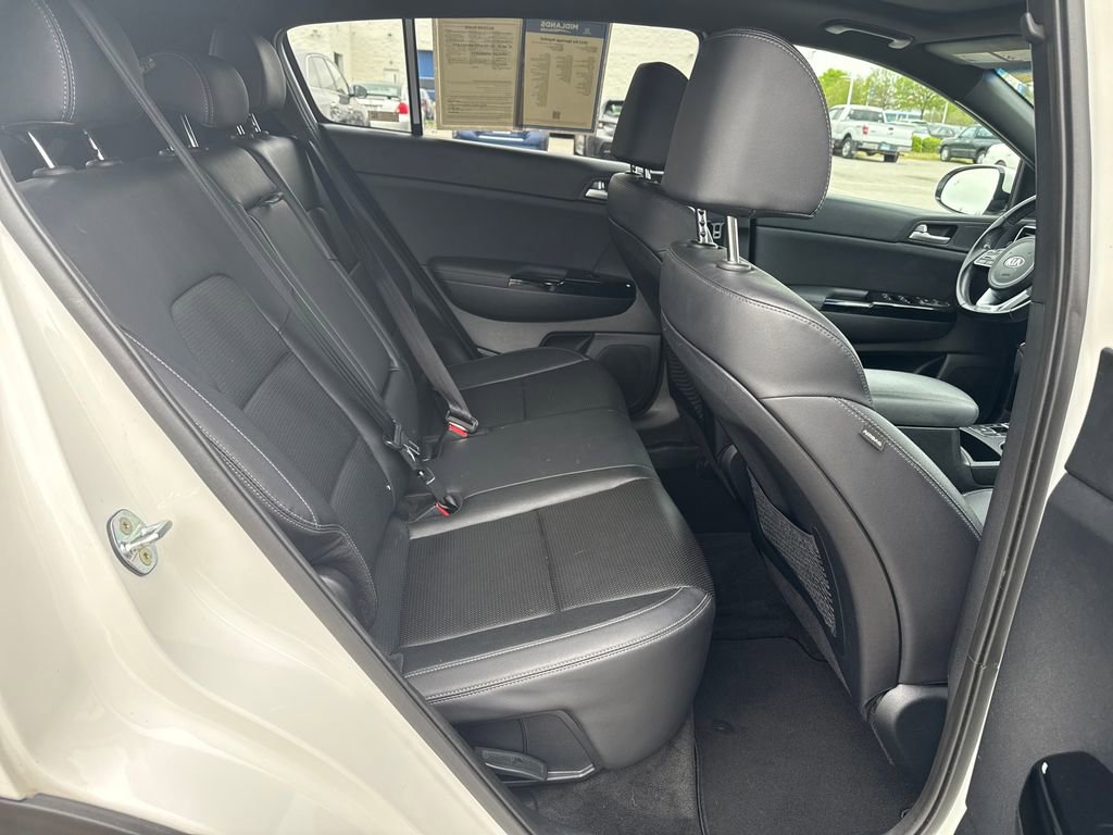 Used 2022 Kia Sportage Nightfall Edition w/ Nightfall Fwd Premium Package image 31