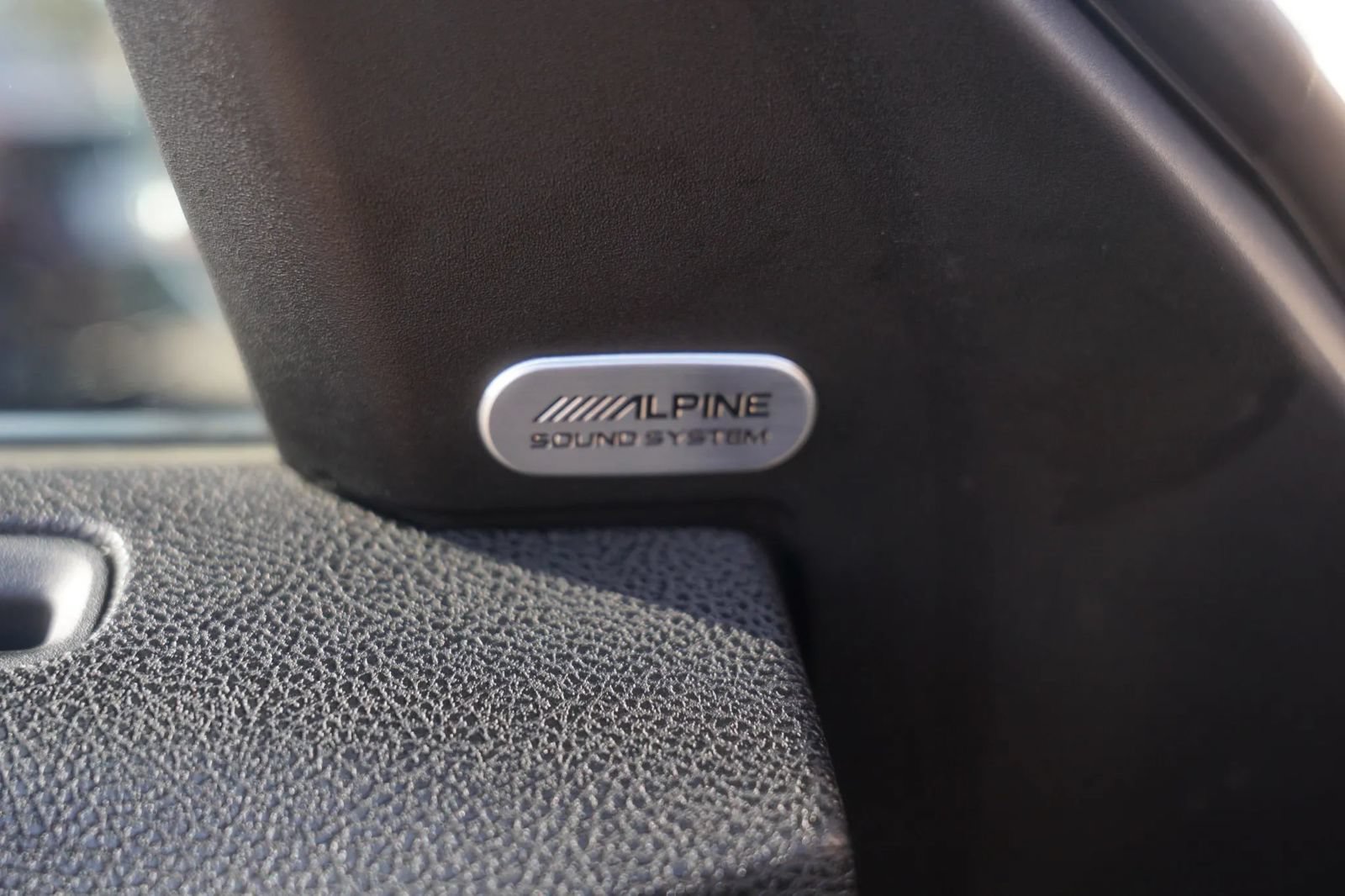 Used 2019 Dodge Charger Scat Pack RWD image 25
